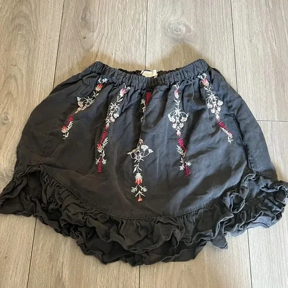 ZARA Girls Soft Collection Embroidered Ruffled Skirt Sz 11/12 - Picture 2 of 5